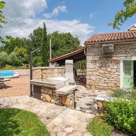 Casa By 3* Cubanici