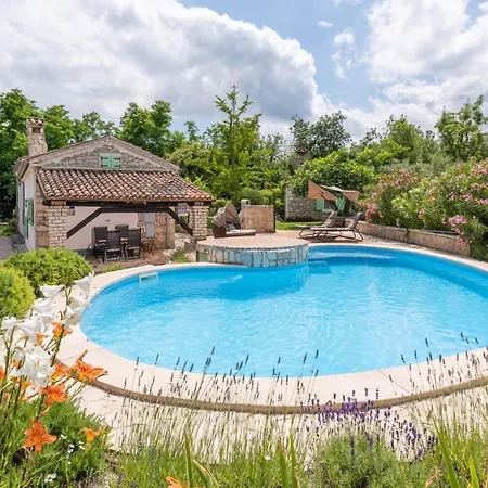 Affittacamere Casa By